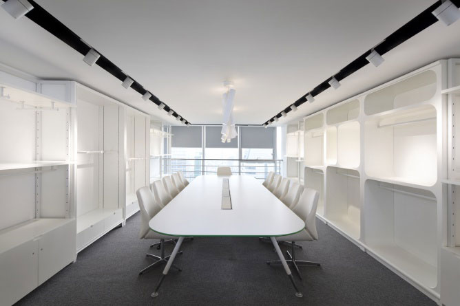 杭州服飾有限公司運(yùn)營中心會議室設(shè)計(jì)