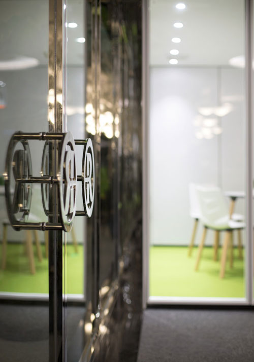 杭州服飾有限公司運(yùn)營中心草坪區(qū)域設(shè)計(jì)