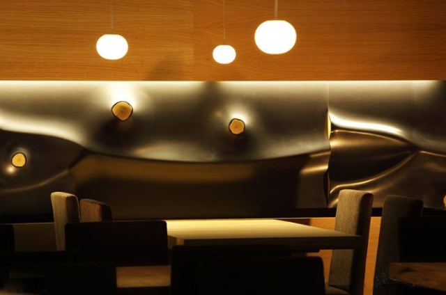 現代科技結合的燈光運用