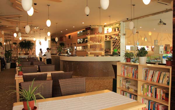 精裝修特色餐廳前臺(tái)裝修設(shè)計(jì)實(shí)景圖