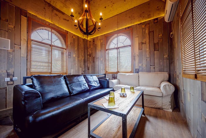 340平方工業(yè)風與LOFT風格相結合的餐廳包廂設計效果圖