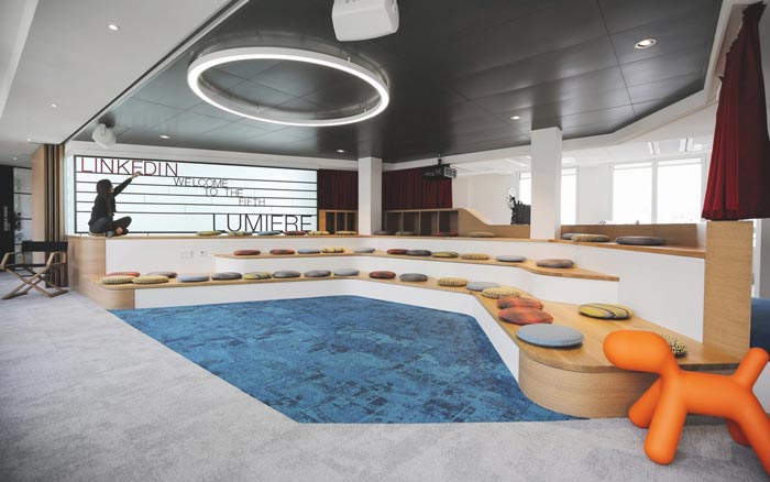 互聯(lián)網(wǎng)公司辦公室休息區(qū)域裝修設(shè)計案例效果圖