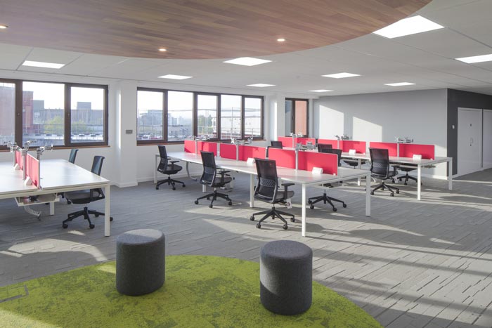 運輸公司辦公室融合區域裝修設計案例效果圖