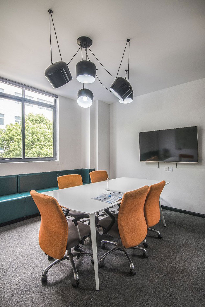 展示器材公司辦公室接待區(qū)裝修設計效果圖