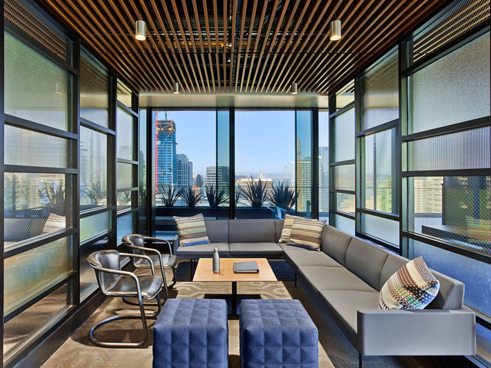 網絡公司辦公室交流區裝修設計效果圖