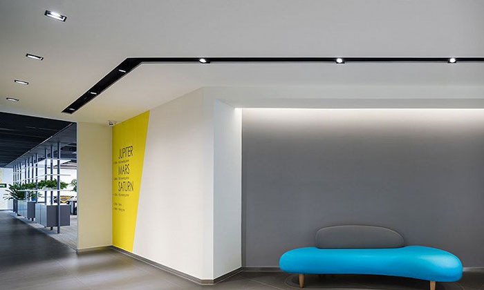 園區(qū)辦公室過道休息裝修設(shè)計(jì)效果圖