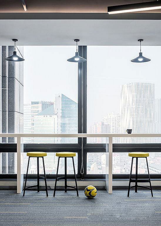 園區(qū)辦公室吧臺裝修設(shè)計(jì)效果圖