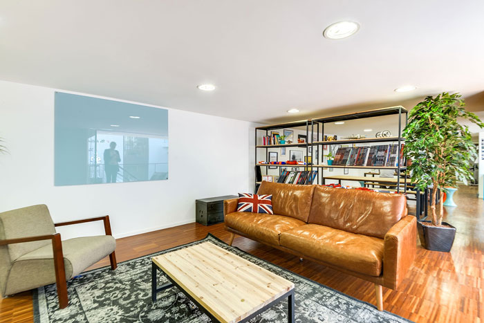 兩層550平方辦公室休息區裝修設計效果圖