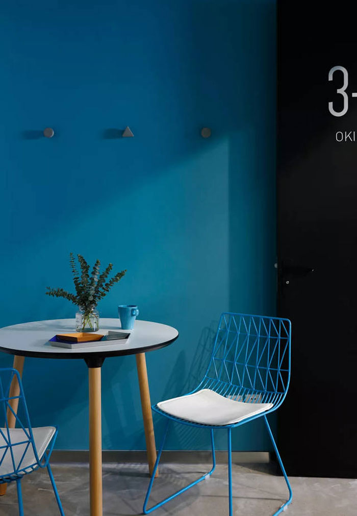 廢舊工廠改造辦公室交流區(qū)裝修設計效果圖