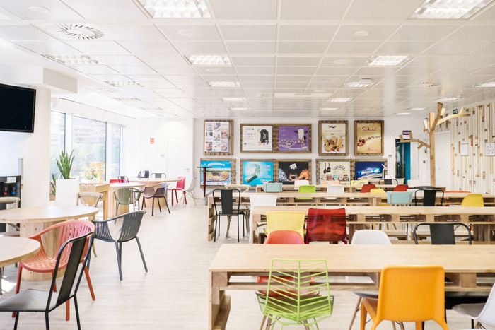 食品公司辦公室休息區裝修設計效果圖