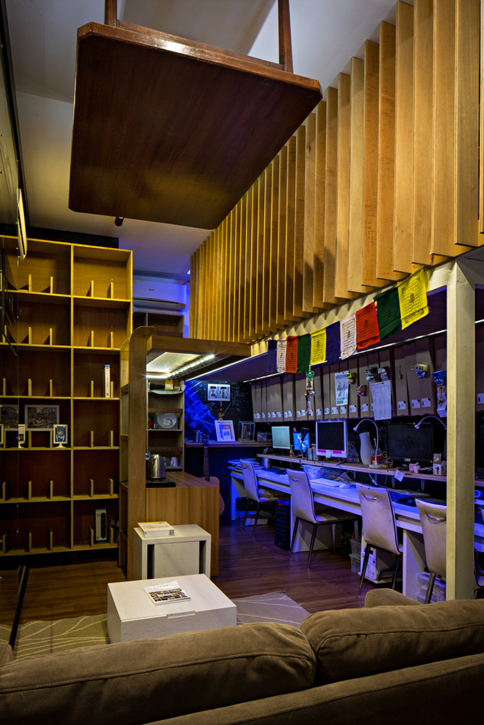 原生態辦公室進門區裝修設計效果圖